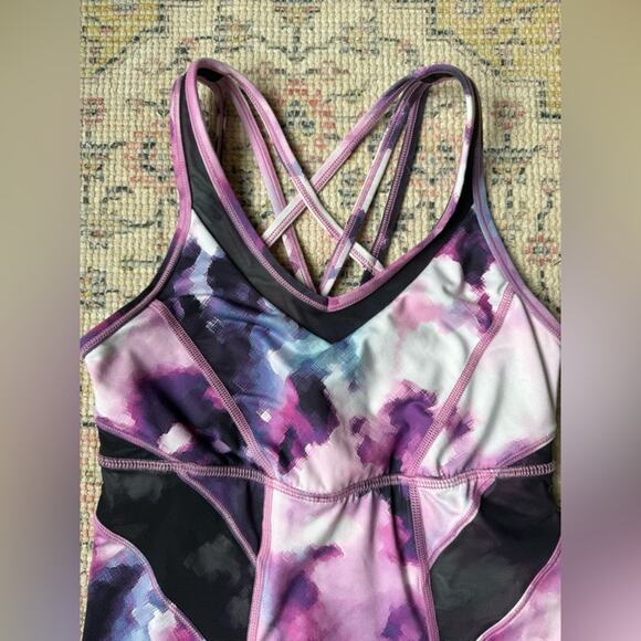 Lululemon Strappy Racerback Workout Tank with Bra Purple Tie-Dye – Size 4 - Picture 2 of 7